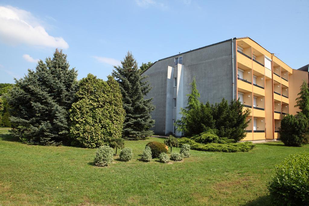 Hotel Napsugar Hévíz Εξωτερικό φωτογραφία